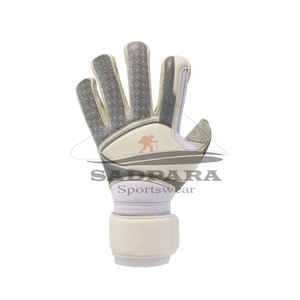 Gants de gardien de but de football professionnel sur mesure de haute qualité, meilleures ventes au Pakistan avec du caoutchouc de haute qualité - Product Image 2