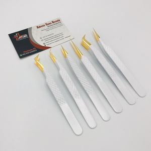 Pinzas de extensión de pestañas de acero inoxidable sostenibles japonesas de etiqueta privada pinzas de pestañas de oro blanco puntiagudas profesionales - Product Image 4