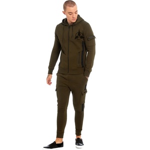 Conjunto de sudadera con cordón gráfico y letras de talla grande para hombre, pantalones elásticos con capucha, ropa de calle transpirable para gimnasio, chándal para invierno - Product Image 5