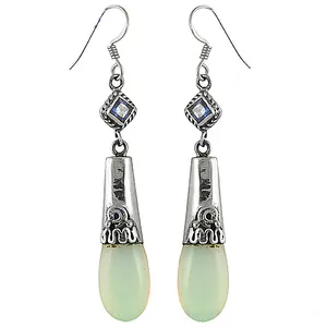Boucles d'oreilles pendantes en argent 925 pour femmes, pierre précieuse verte, plaqué or, forme goutte d'eau avec perle et diamant pour les mariages et les fêtes - Product Image 1