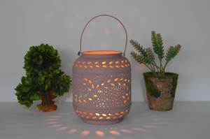 Lanterne suspendue en métal gravée, cadeau tendance, découpée, rose, lanterne suspendue, bougeoir votif marocain, terrarium, bougeoir votif pour la décoration - Product Image 2