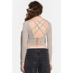 Blusa Corta de Manga Larga - Product Image 3
