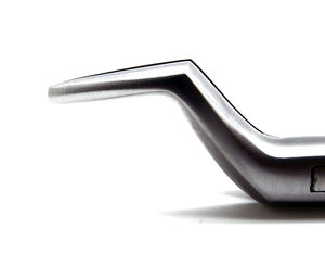 Fórceps de extracción dental ARISTON INTERNATIONAL Manual de acero inoxidable Certificado por la CE empuñadura ergonómica quirúrgica de 3 mordazas - Product Image 4