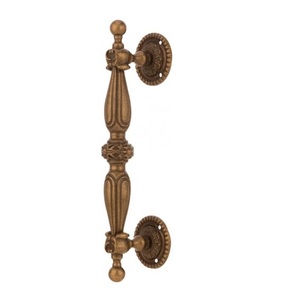 Poignée de porte et de tiroir en laiton pour armoire à usage domestique Boutons et poignée en laiton poli brillant à vendre. - Product Image 1