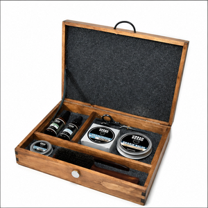 Ensemble de toilettage de barbe tendance, boîte en bois avec brosse, peigne, ciseaux, huile, baume, shampoing, rangement multi-pièces, design rustique - Product Image 1