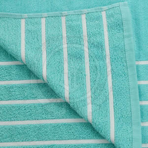 Serviette de plage de luxe de haute qualité, durable et à forte absorption pour une utilisation à long terme à la maison, à l'hôtel et en station balnéaire - Product Image 4