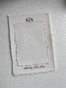 Papeles de trapo de algodón hechos a mano con bordes de cubierta hechos a medida en colores marfil para crear elegantes tarjetas de boda con temática de amor para reventa - Product Image 2