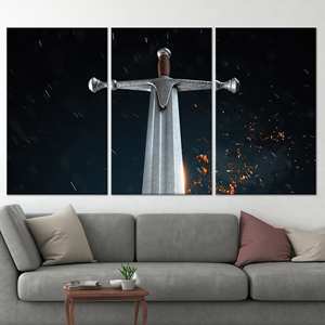 Toile imprimée avec motif d'épée de samouraï : Art mural moderne en verre trempé, lot de 3 toiles - Product Image 1