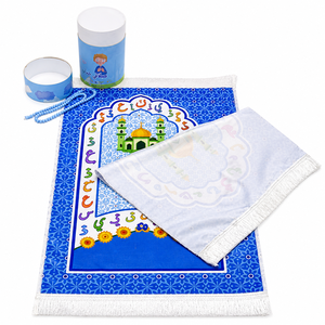 Alfombra de Oración Infantil Azul con Alfabeto Árabe, Alfombra con 99 Cuentas Tasbih, Hucha Cilíndrica, Regalo de Ramadán - Product Image 3