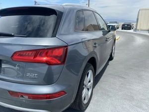 2018 Audi Q5 2.0T พรีเมี่ยม