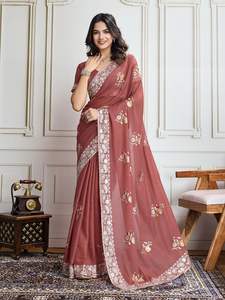 Sari de seda de alta demanda con borde rico de Pallu y Zari Ideal para bodas y ropa festiva Exportado a todo el mundo desde la India - Product Image 6