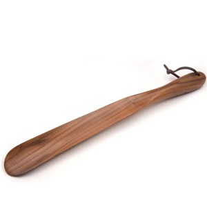 Bocina de zapato con asa para hombres, mujeres, niños, personas mayores, portátil, corta, de madera, negra, bolsa láser, zapatos - Product Image 1