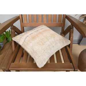 Luxe 14x14 pouces Beige Kilim Patchwork laine oreiller rustique Floral et Vintage imprimé jeter oreiller pour literie tissé avec de la soie - Product Image 4