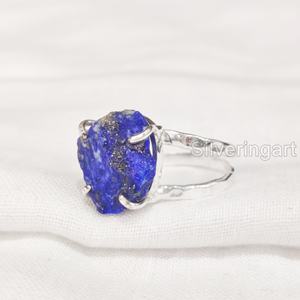 Anillo de Plata de Ley 925 con Piedra Natural de Lapislázuli en Bruto para Mujer, Joyería de Banda Martillada, Regalo de Navidad - Product Image 1