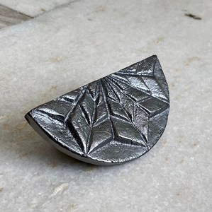 ครึ่งดอกไม้ลูกบิดเหล็กดึงตู้ลิ้นชักสําหรับบ้านประตูโต๊ะเครื่องแป้งตู้เฟอร์นิเจอร์ตกแต่งตู้เสื้อผ้าห้องครัวจับลูกบิด - Product Image 5