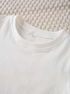 Nueva colección de verano de camisetas de cuello redondo lavables a máquina para niños y niñas Ropa informal para hombres diseñada para el verano - Product Image 5