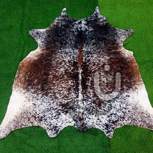 Alfombra de Cuero de Gamuza de Vaca de Color Personalizado Increíble, Modelo 25-26 SQ UBI-HCR-0004 de UNBRIDLEDS INDUSTRY para un Uso Elegante - Product Image 2