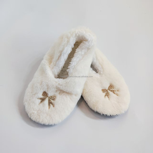 Pantofole OEM in Sherpa Super Morbide Tipo <span class=keywords><strong>Ballerina</strong></span> da Interno con Calzini Invernali Caldi Antiscivolo - Product Image 2