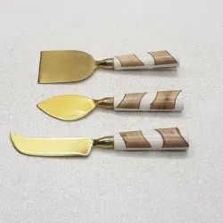 Ensemble de 4 couteaux à fromage en résine époxy noire et acier inoxydable pour hôtel et restaurant de luxe aux prix de gros - Product Image 6