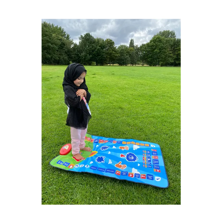 Adjustable Volume Smart Educational Prayer Mat for Islamic Learning Available in Red/Blue/Green Colour at Reasonable Price