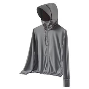 Conjunto de pantalones de chándal con capucha personalizados unisex, venta al por mayor de alta calidad, talla grande, logotipo bordado, ropa de verano sólida para hombres y mujeres de punto - Product Image 3