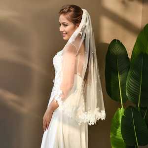 Peineta para el Cabello Bridella V82-IY0.75 con Encaje y Malla Color Marfil, Ajuste Cómodo y Seguro, Decoración para el Cabello de Novia a la Moda - Product Image 3