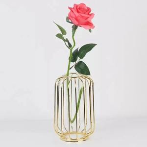 Vase à fleurs en métal et verre de luxe, décoration d'intérieur, hôtel, salon, objet de décoration - Product Image 1