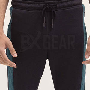 Pantalones cómodos y elegantes para Hombres hechos con tela ligera adecuada para actividades Casuales - Product Image 6