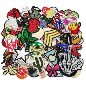 Parche bordado de hierro personalizado para ropa Parches bordados de hierro de diseño personalizado para ropa - Product Image 2