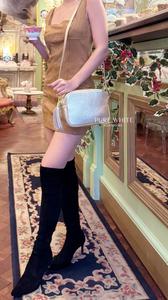 กระเป๋ากล้องหนังแท้ทำมือจากอิตาลี พร้อมพู่ห้อยและซิป - Product Image 4