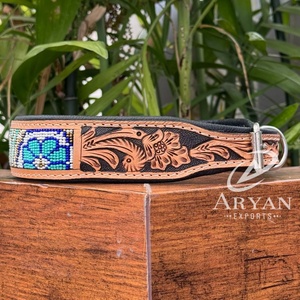 Collier de chien perlé résistant exclusif et durable usiné à la main en cuir véritable boucle en métal réglable rembourré accessoires de collier pour animaux de compagnie - Product Image 1