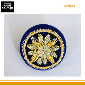 Botones de lingote de 25mm de diámetro bordados a mano fabricados en India, diseño y tamaño personalizados disponibles - Product Image 3