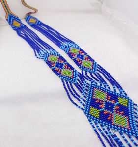 Collier à franges longues tressées bleu bohème fait à la main pour dames nouveauté forme géométrique pour cadeau - Product Image 3