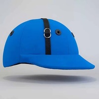 Casque d'équitation léger de haute qualité avec coque en cuir et tissu en velours, design personnalisable pour les courses de chevaux et le polo