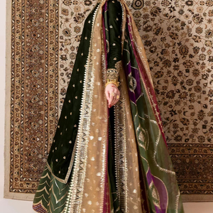 Robe longue élégante Anarkali Lehenga Choli en mousseline brodée, ornée de luxe, idéale pour les fêtes, anti-humidité et protection solaire - Product Image 1