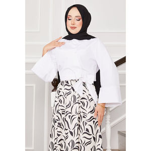 Conjunto de 2 Piezas para Mujer, Color Blanco, Cuello Asimétrico, Top de Crepé y Falda Corta con Cinturón, Mangas Anchas, Diseño para Verano - Product Image 2
