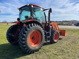 Kubota M5 091 Tractor 4WD Tractor agrícola con cargador frontal Equipo agrícola Tractor de motor diésel de alto rendimiento - Product Image 6