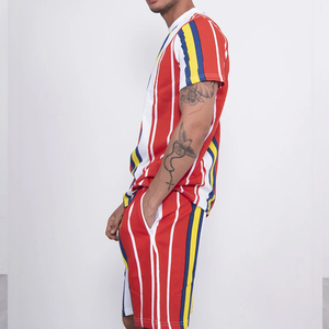 Vente en gros Ensemble de sport pour hommes Ensemble d'été 2 pièces T-shirts à manches courtes et shorts Ensemble de shorts élégants, décontractés et respirants - Product Image 4