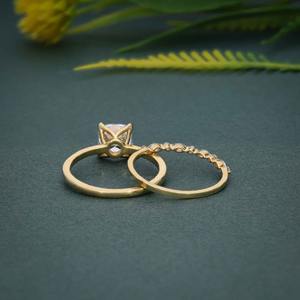 Conjunto de Joyería Nupcial de Lujo con Diamante Cultivado en Laboratorio con Certificación IGI VVS y Anillo de Compromiso Solitario de Oro de 14k para Mujer - Product Image 6