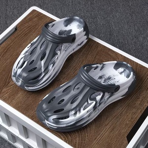 Harvest Factory Logo Motif Classique Marque Sabots et Chaussures de Jardin Eva Pantoufles de Plage pour Hommes et Femmes Pantoufles à Semelle Souple - Product Image 3