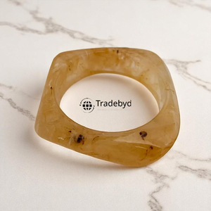 Elegante brazalete de resina hecho a mano diseñador pulsera de moda para damas por Tradebyd - Product Image 2