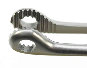 คีมสเตนเลสสตีลจากเยอรมันใช้ในโรงพยาบาลแบบใช้ซ้ำได้ - Product Image 3