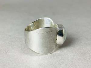 Minimaliste arc-en-ciel pierre de lune unique pierre anneau solide 925 en argent Sterling bijoux fins pour les mariages en gros bijoux en argent - Product Image 5