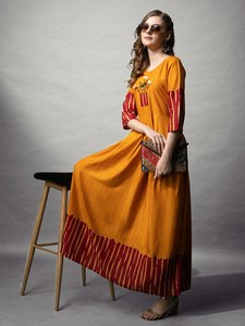 Meilleure conception lisse qualité pur rayonne tissu Denim bleu couleur Machine ou lavage à la main longue longueur Kurti pour adulte été spécial - Product Image 4