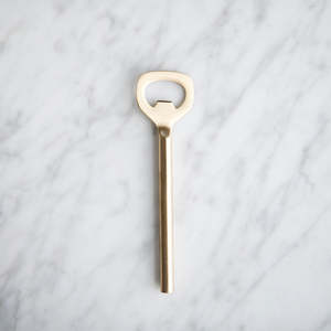 Abrebotellas multifunción ecológico de latón moderno hecho a mano clásico para decoración del hogar y encimera de Bar - Product Image 6