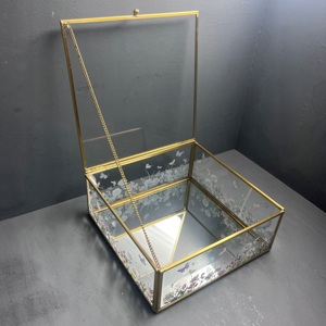 Boîte à bijoux, boîte de rangement, organisateur, boîte à bijoux décorative imprimée avec finition en laiton - Product Image 1