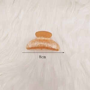 Grandes pinces à cheveux en acrylique - Pinces à cheveux à maintien ferme pour cheveux épais, barrettes antidérapantes pour femmes et filles - Product Image 4