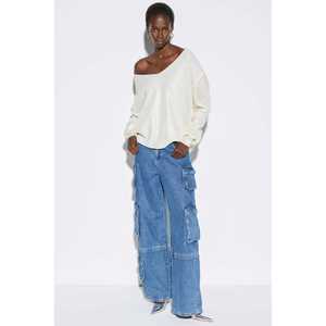 Suéter de punto con cuello en V - Product Image 1