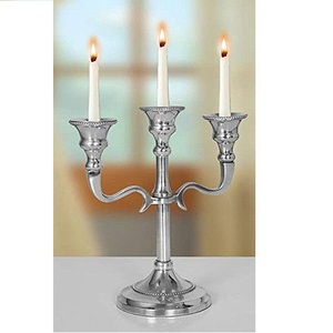 Candélabres et centres de table Candélabres à cinq bras de mariage Vente en gros Décoration intérieure Candélabres Menorah Fournisseur de bougeoirs dorés - Product Image 2