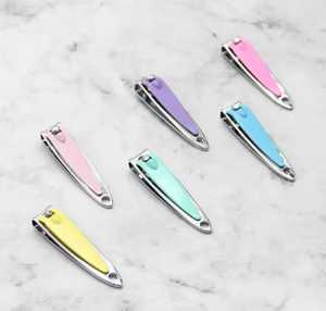 Ensemble de 6 pièces coupe-ongles multiples couleurs manucure nouveau coupe-ongles en forme d'orteil/Instruments de podiétrie par ZACHARY INDUSTRIES - Product Image 1